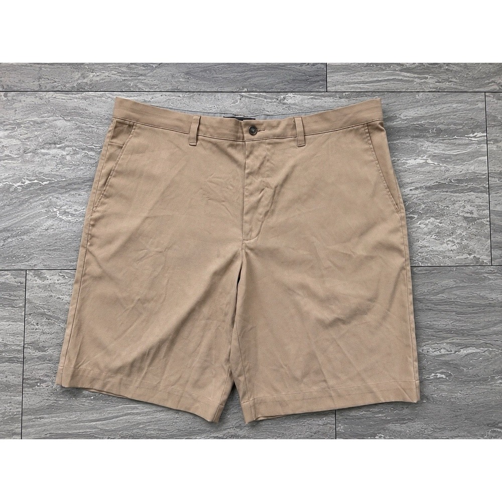 Callaway Mens Size 38 Beige Stretch Pockets Flat Front Golf Shorts